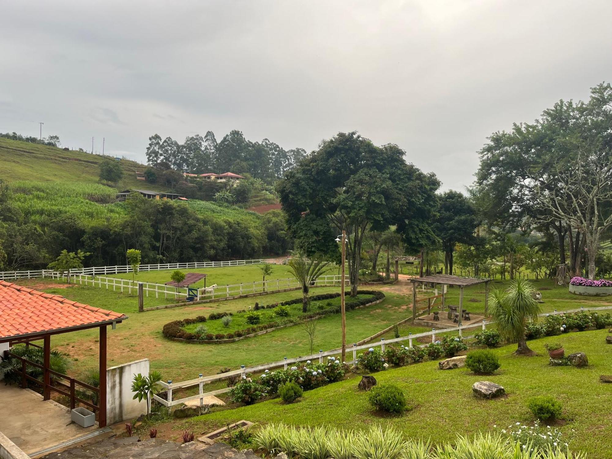 Agua Limpa Guest house *